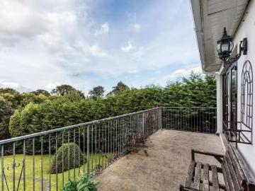 Charming 6a Rockport Road