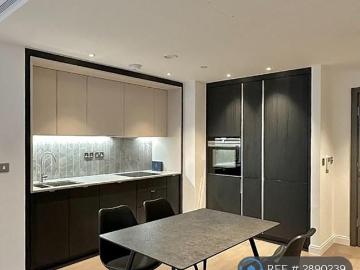 Kennington Lane, London, SE11 2 bed flat to rent £3,300...