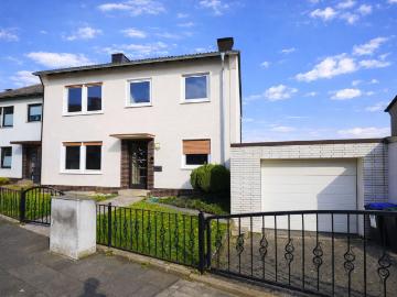 Keine Käuferprovision ca. 145 m² großes Reiheneckhaus...