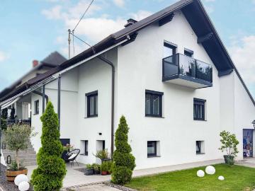 Komplett neu saniertes Einfamilienhaus mit schönem...