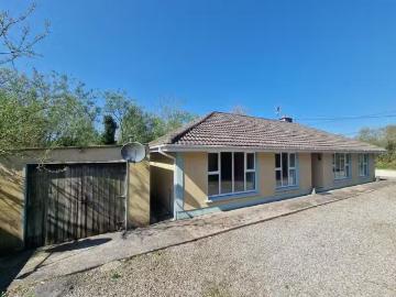 Knockaunkeel, Milltown, Dawros, Co. Galway, H54WC81 is...