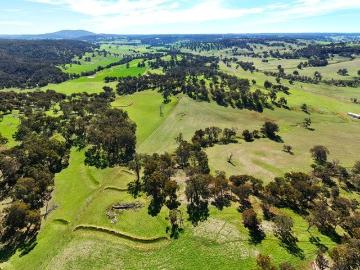Kyellen Farm, Quindanning Darkan Road highly scenic farm...