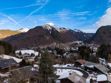 LA CÔTE D’ARBROZ – Terrain constructible avec permis de...
