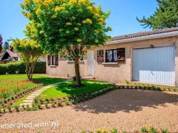 la Hume 700M du Port Maison 3 chambres, garage sur 440m²...