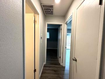 La Madera Apartments at 935 W. Swain Road 1 Bedroom...