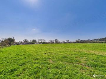 Land Commercial