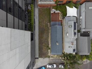 Land Hawthorn East VIC LS101583474