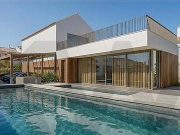 Lagos Algarve 92894479