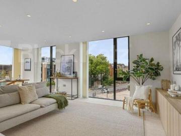 Lattitude House, Oval Road, 3 Bedroom Flat