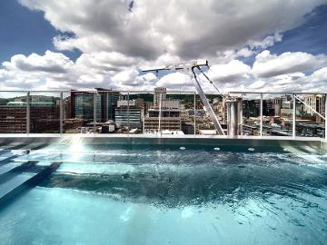 Le Art Studio Apartment for Rent at 1155 Rue Mackay,...
