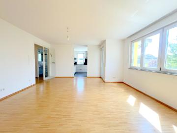 KfW 40! Energieeffiziente, Lichtdurchflutete 4 Zi. Wohnung