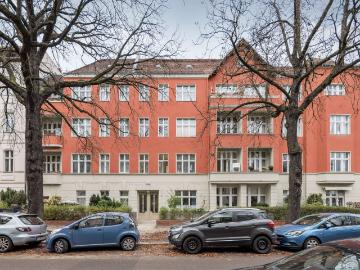 Lichtdurchflutete Altbauwohnung nahe dem beliebten...