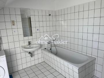 Lichtdurchflutete Dachgeschosswohnung mit Charme –...