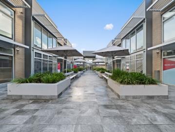 Light Filled Office in a Prime Fyshwick Location