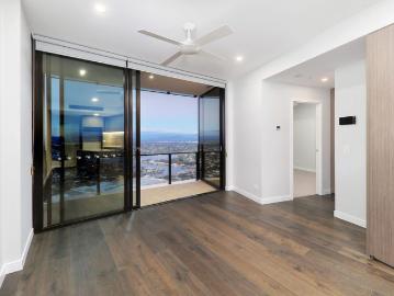 Live in the Heart of Broadbeach Charming Unit Available NOW!