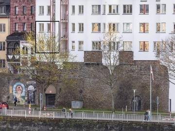 Living above ancient castle ruins – a classy maisonette...