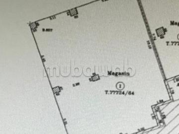 Local commercial d’angle avec une visibilité extrême de...