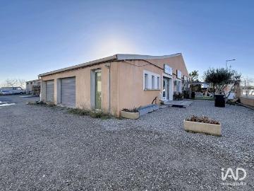 Local commercial 850 m²