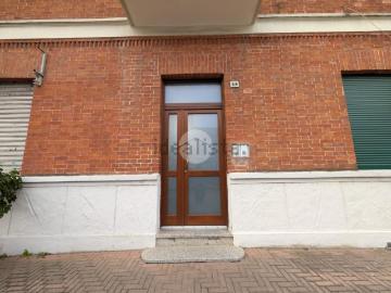 Locale in affitto di 32 m² in Via Cuneo, 20