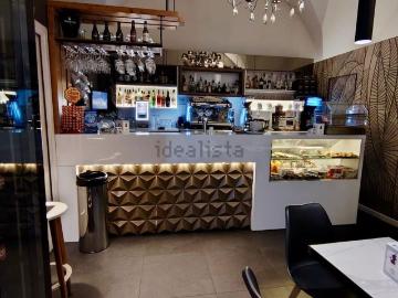 Locale in vendita di 40 m² in Via Roma, 16