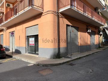 Locale in vendita di 233 m² in Via Mercato Nuovo, 81