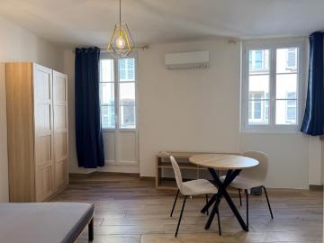 Location Appartement 1 pièce 22m² TOULON 83000