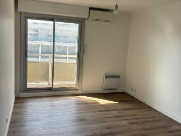 Location Appartement 2 pièces 40m² MARSEILLE 5ème