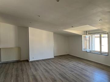 Location Appartement 3 pièces 65m² COURPIERE 63120