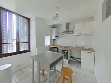 Location appartement, m² T 1 à Romans sur Isère, 438 €