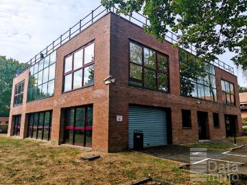 Location batiment indépendant Champs sur Marne Proche...