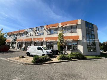 Location bureaux Marseille 10 Pied tramway T3 et A50