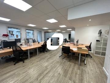 Location bureaux Paris 18 Proche RER Gare du Nord et métro