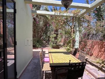 Location jolie maison vide à route de ouarzazate. 200 mètre