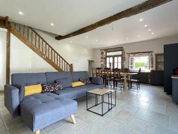 Location Maison 6 pièces 160m² ST JEAN LE VIEUX 64220
