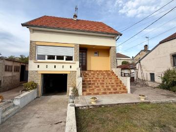 Location maison, m² T 4 à Cendrecourt, 750 €