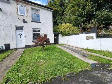 Lodge View, Heywood, OL10 3 bed end of terrace house to...