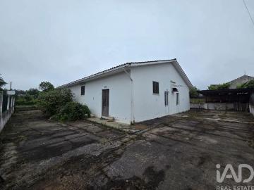 Loja / Estabelecimento Comercial em Ovoa e Vimieiro de...