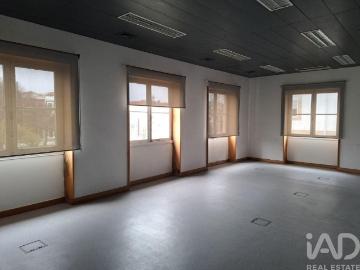 Loja / Estabelecimento Comercial em Póvoa de Varzim,...