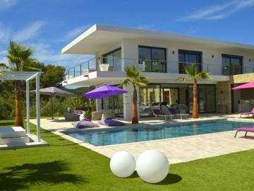 Lot de terrain pour villa à vendre à Bouskoura