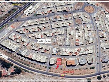 Lot de terrain R4 Commercial Al Karam 1