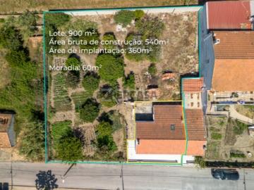 Lote de Terreno com 900m² em Longueira/Almograve