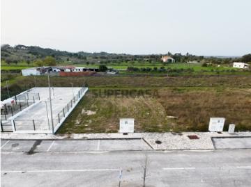 Lote para Construção com 490m2 Lamarosa, Torres Novas