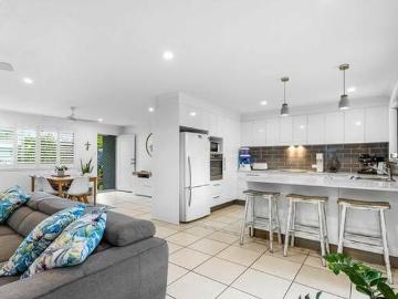 Low Maintenance Coastal Living