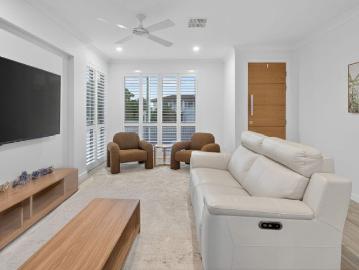 Low Maintenance Luxury Just a Short Stroll to the...