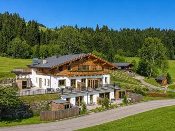 Luxus Apartmenthaus in einzigartiger Top Sonnenlage