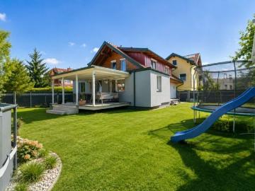 Luxus Haus mit 7 Zimmer zu verkaufen in Wolfsberg, Kärnten