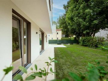Luxus im Kleinen!2 Zimmer Wohnung mit Terrasse und Garten
