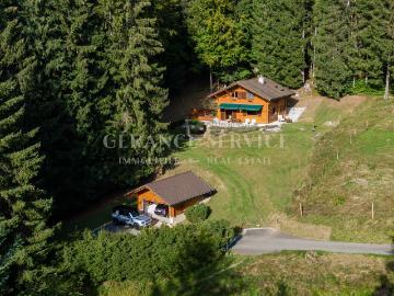 Luxuriöses Chalet mit 121 m2 zu verkaufen Gryon, Kanton...