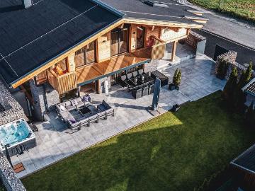 Luxuriöses Chalet mit 320 m2 zu verkaufen...