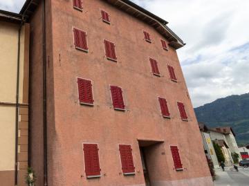 Luxuriöses Einfamilienhaus von 585 m2 zu verkaufen in...